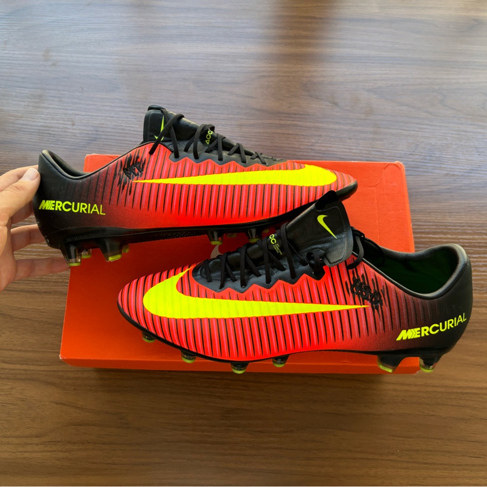 NIKE MERCURIAL VAPOR XI AG-PRO TOTAL CRIMSON/VOLT/PINK BLAST SZ 11